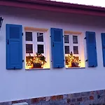 Maria / мария / Gaestehaus Maria Karlovo